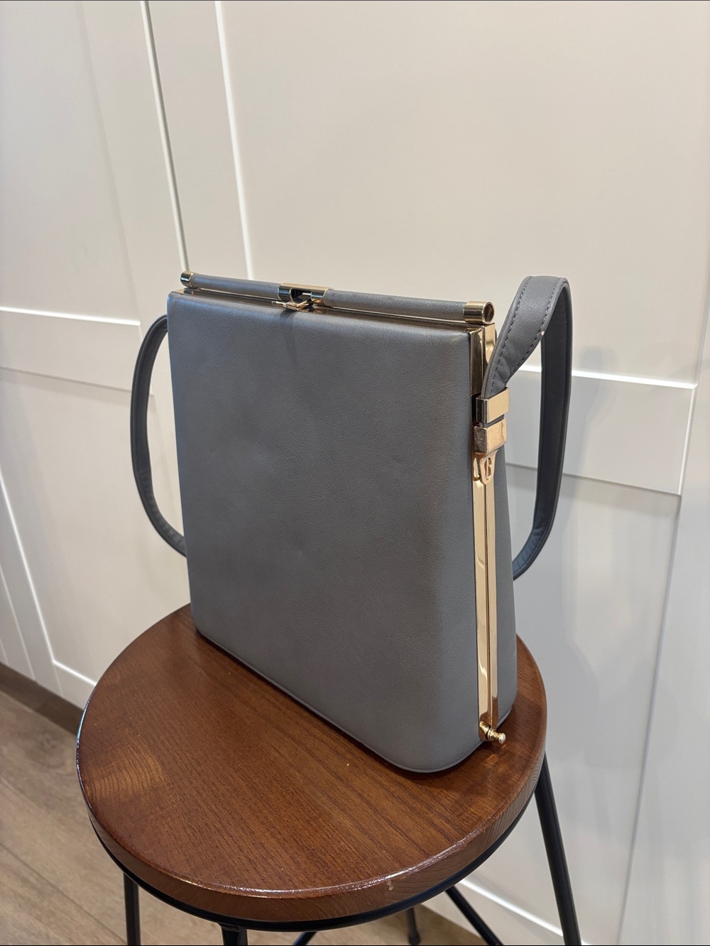 Structured Grey Leather Shoulder Bag with Gold Frame